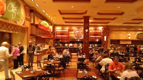 Reviews for Village Square Buffet At Horseshoe .